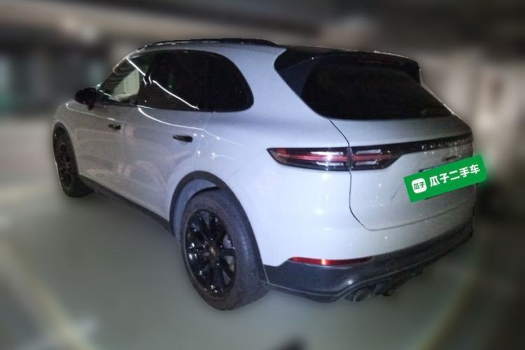Used Porsche Cayenne 2018 Cayenne 3.0T Rear Left 45 Deg