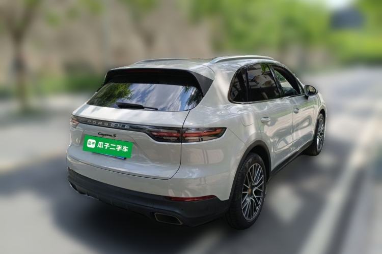 Used Porsche Cayenne 2018 Cayenne 3.0T Rear Right 45 Deg