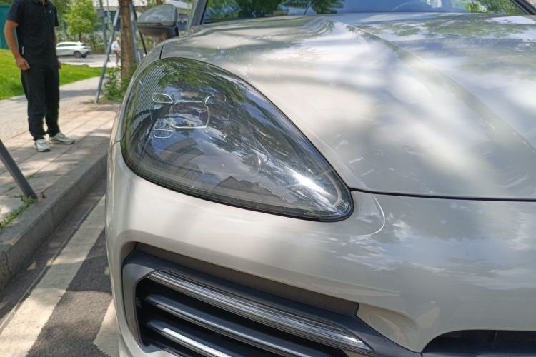 Used Porsche Cayenne 2018 Cayenne 3.0T Right Front Headlight