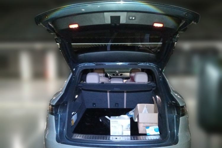 Used Porsche Cayenne 2018 Cayenne 3.0T Trunk