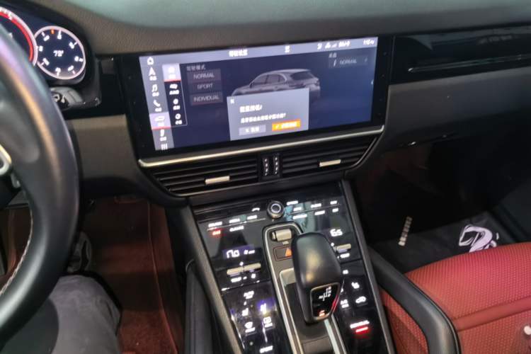 Used Porsche Cayenne 2018 Cayenne 3.0T Audio And AC Panel
