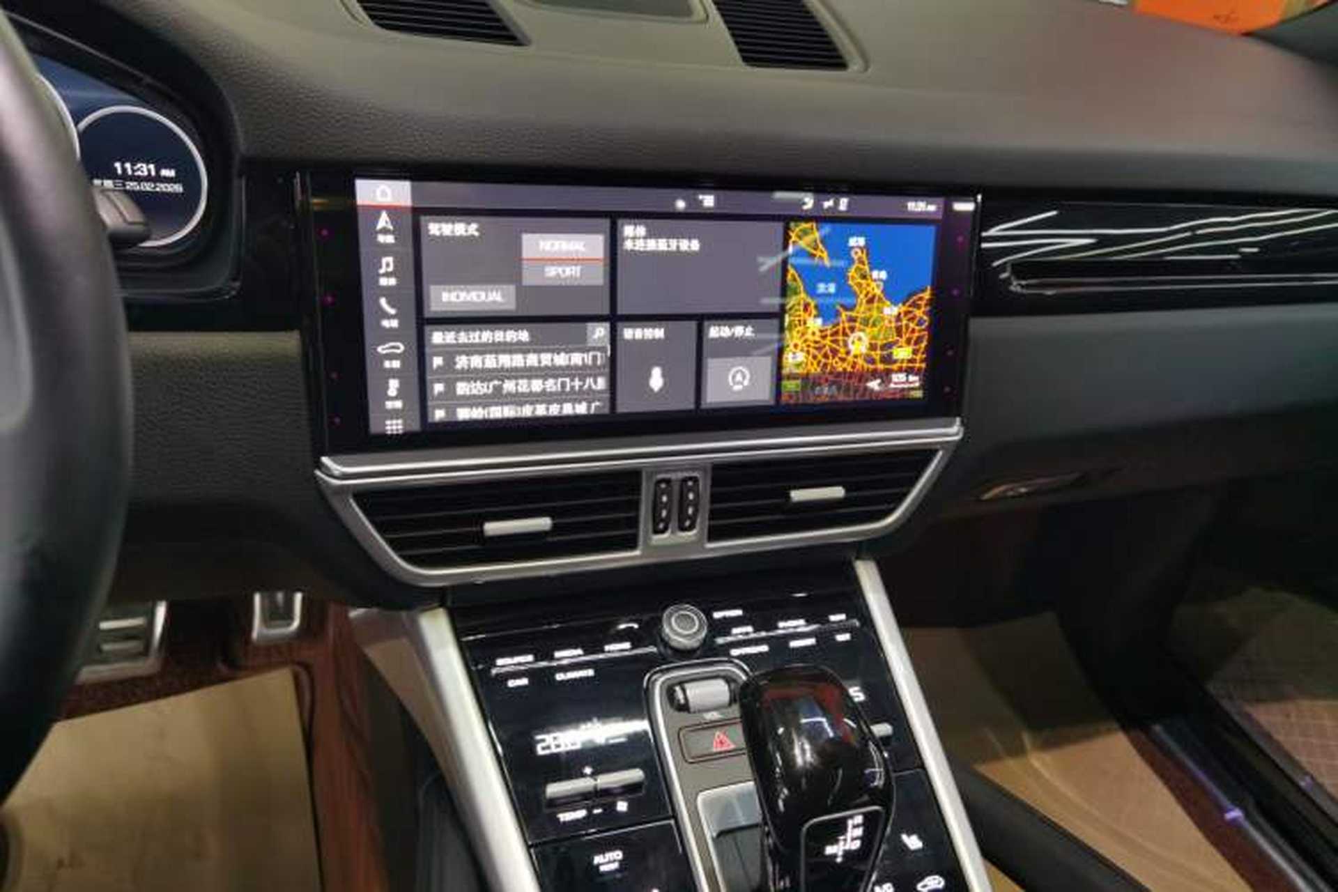 Used Porsche Cayenne 2018 Cayenne 3.0T Audio And AC Panel