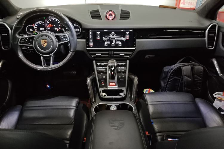 Used Porsche Cayenne 2018 Cayenne 3.0T Center Console
