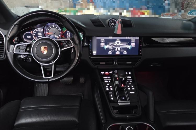 Used Porsche Cayenne 2018 Cayenne 3.0T Center Console
