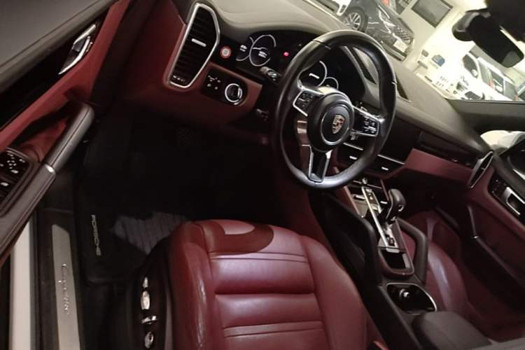 Used Porsche Cayenne 2018 Cayenne 3.0T Driver Seat