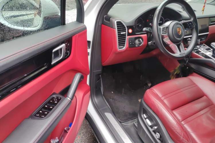 Used Porsche Cayenne 2018 Cayenne 3.0T Driver Seat