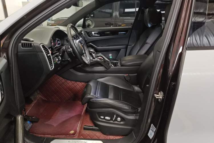 Used Porsche Cayenne 2018 Cayenne 3.0T Driver Seat