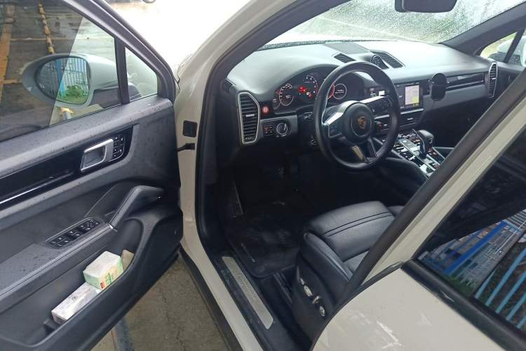 Used Porsche Cayenne 2018 Cayenne 3.0T Driver Seat