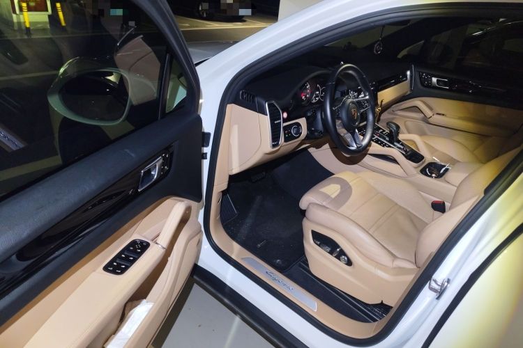Used Porsche Cayenne 2018 Cayenne 3.0T Driver Seat