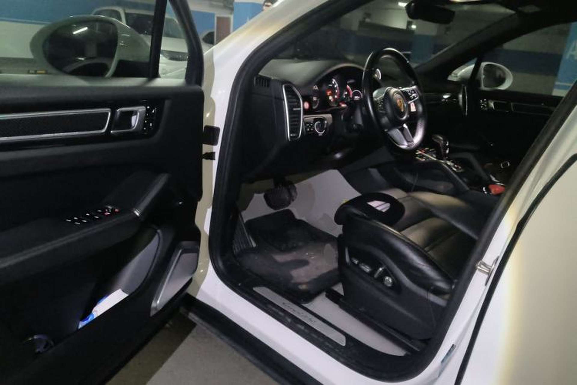 Used Porsche Cayenne 2018 Cayenne 3.0T Driver Seat