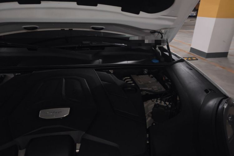 Used Porsche Cayenne 2018 Cayenne S 2.9T Engine Bay Left