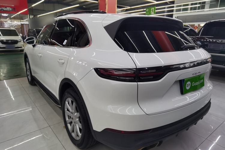 Used Porsche Cayenne 2018 Cayenne 3.0T Exterior 2