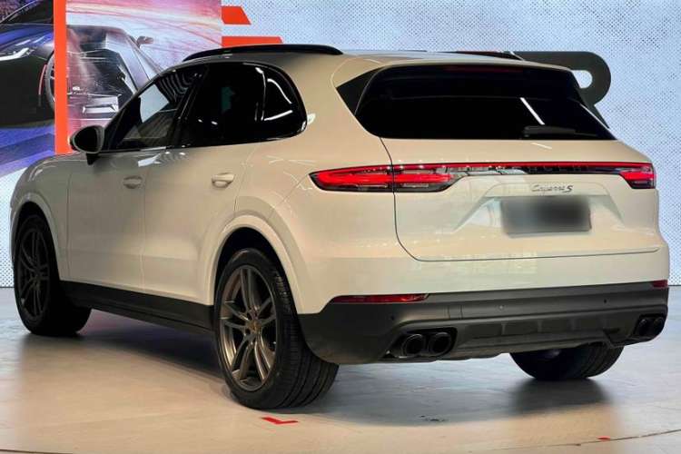 Used Porsche Cayenne 2018 Cayenne S 2.9T Exterior 2