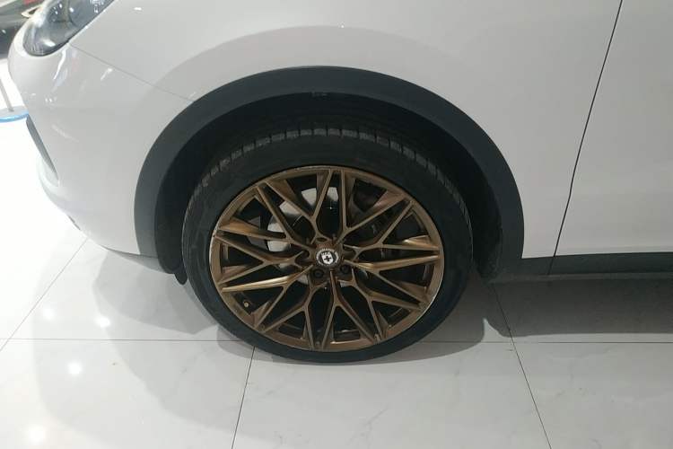 Used Porsche Cayenne 2018 Cayenne 3.0T Exterior 4