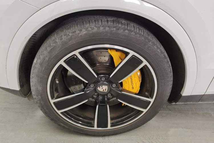 Used Porsche Cayenne 2018 Cayenne 3.0T Exterior 4