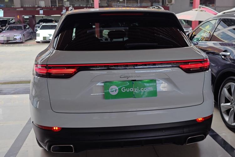 Used Porsche Cayenne 2018 Cayenne 3.0T Exterior 4