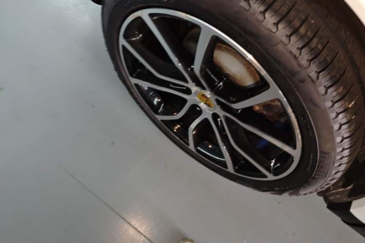 Used Porsche Cayenne 2018 Cayenne 3.0T Exterior 5