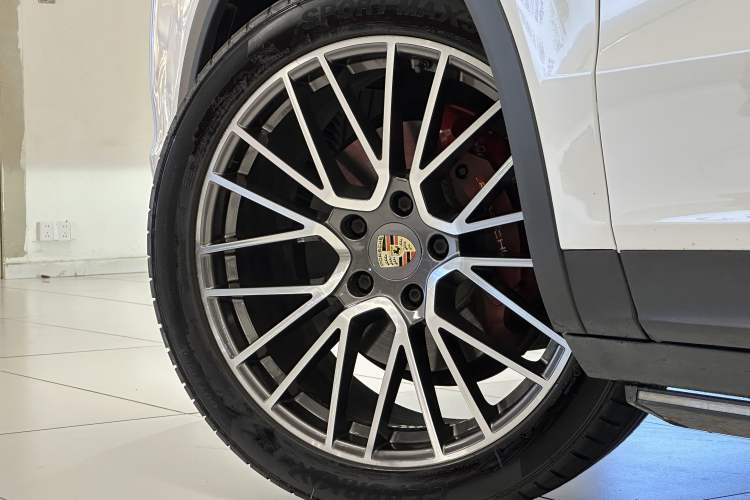 Used Porsche Cayenne 2018 Cayenne 3.0T Exterior 6