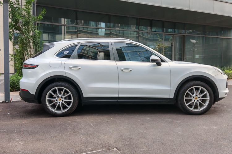 Used Porsche Cayenne 2018 Cayenne 3.0T Exterior 6
