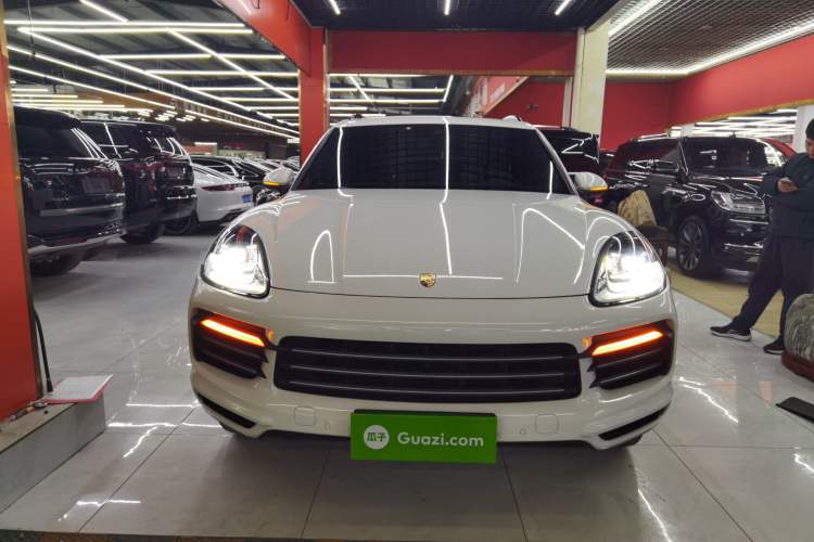 Used Porsche Cayenne 2018 Cayenne 3.0T Front
