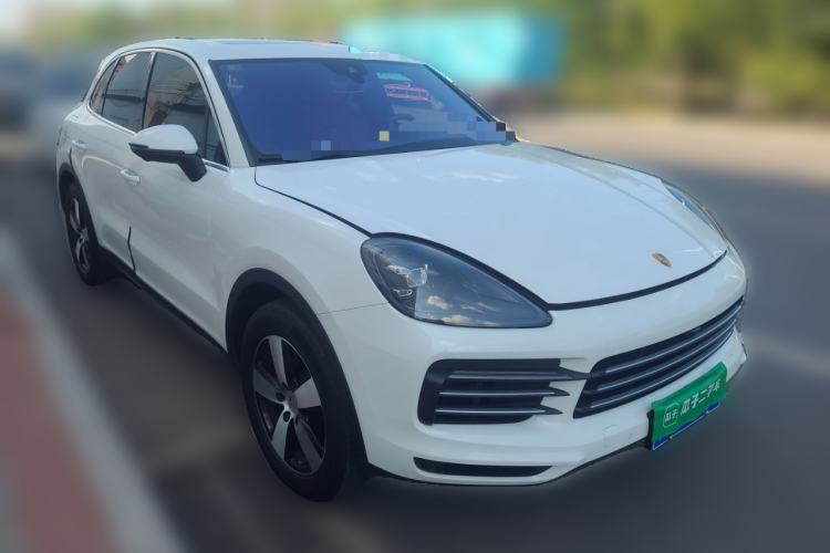 Used Porsche Cayenne 2018 Cayenne 3.0T Front Right 45 Deg