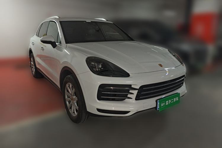 Used Porsche Cayenne 2018 Cayenne 3.0T Front Right 45 Deg