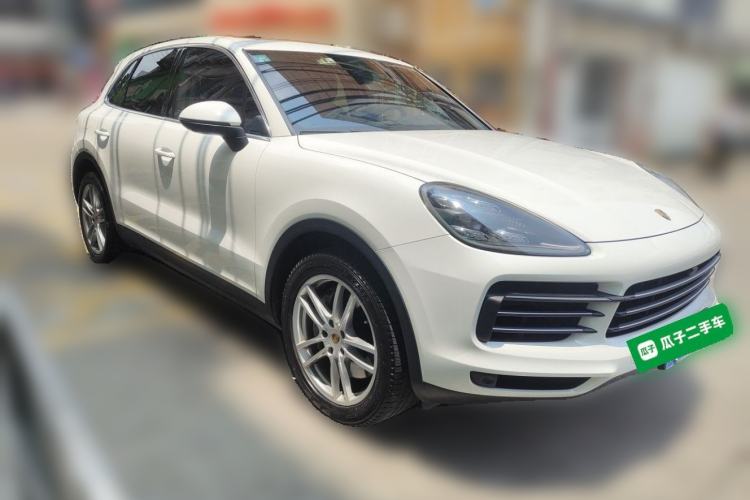 Used Porsche Cayenne 2018 Cayenne S 2.9T Front Right 45 Deg