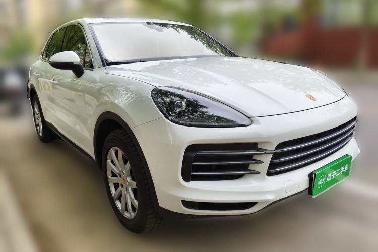 Used Porsche Cayenne 2018 Cayenne 3.0T Front Right 45 Deg