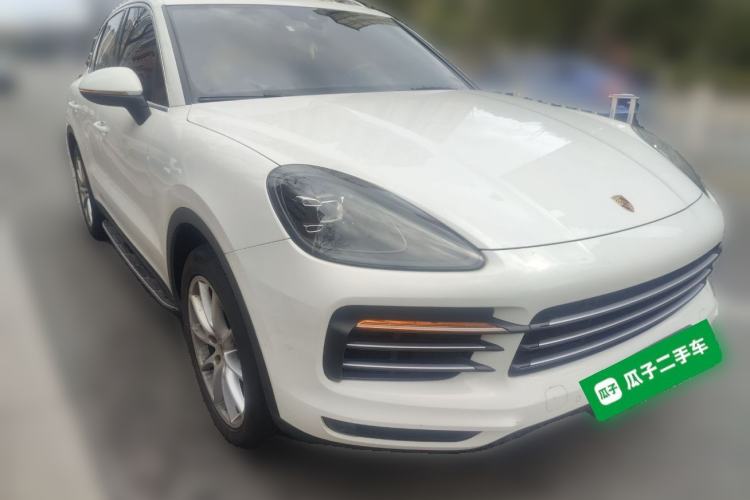 Used Porsche Cayenne 2018 Cayenne 3.0T Front Right 45 Deg