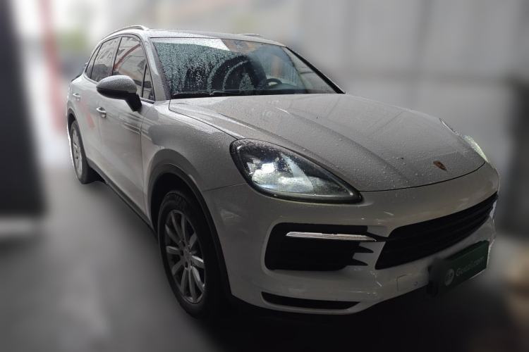 Used Porsche Cayenne 2018 Cayenne 3.0T Front Right 45 Deg