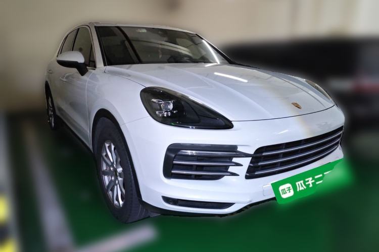 Used Porsche Cayenne 2018 Cayenne 3.0T Front Right 45 Deg