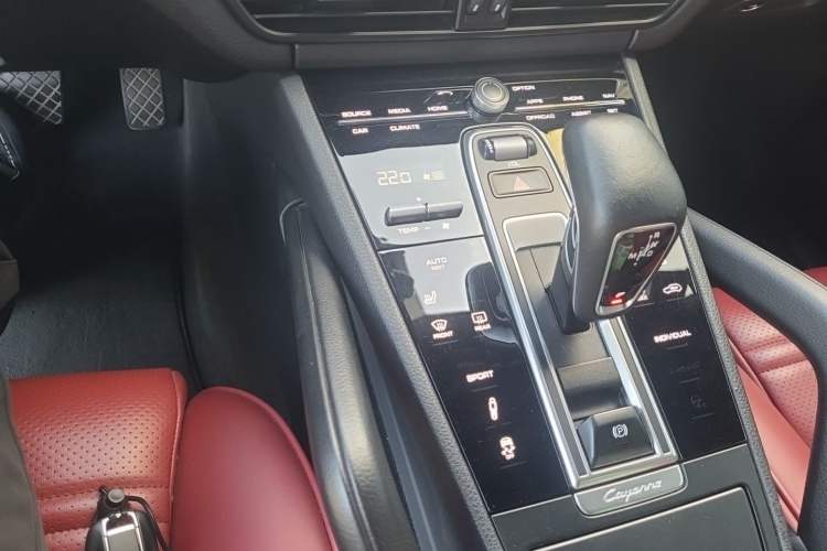 Used Porsche Cayenne 2018 Cayenne 3.0T Gear Lever