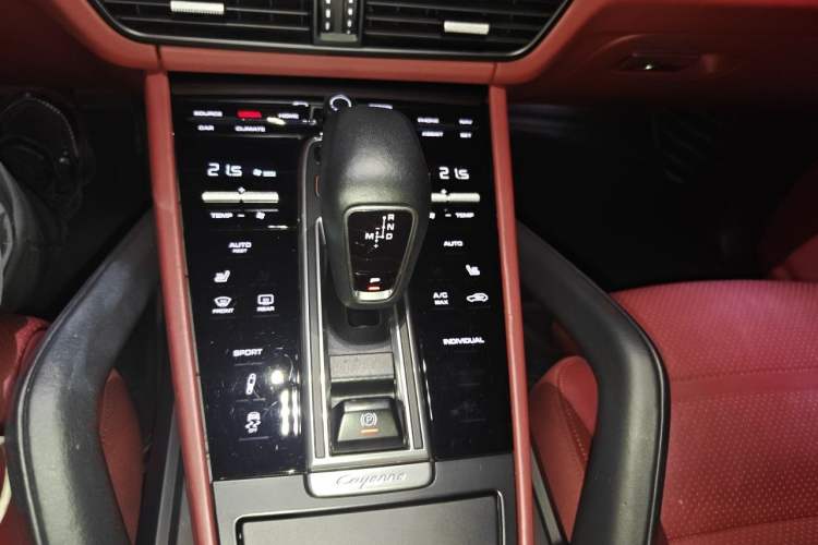 Used Porsche Cayenne 2018 Cayenne 3.0T Gear Lever