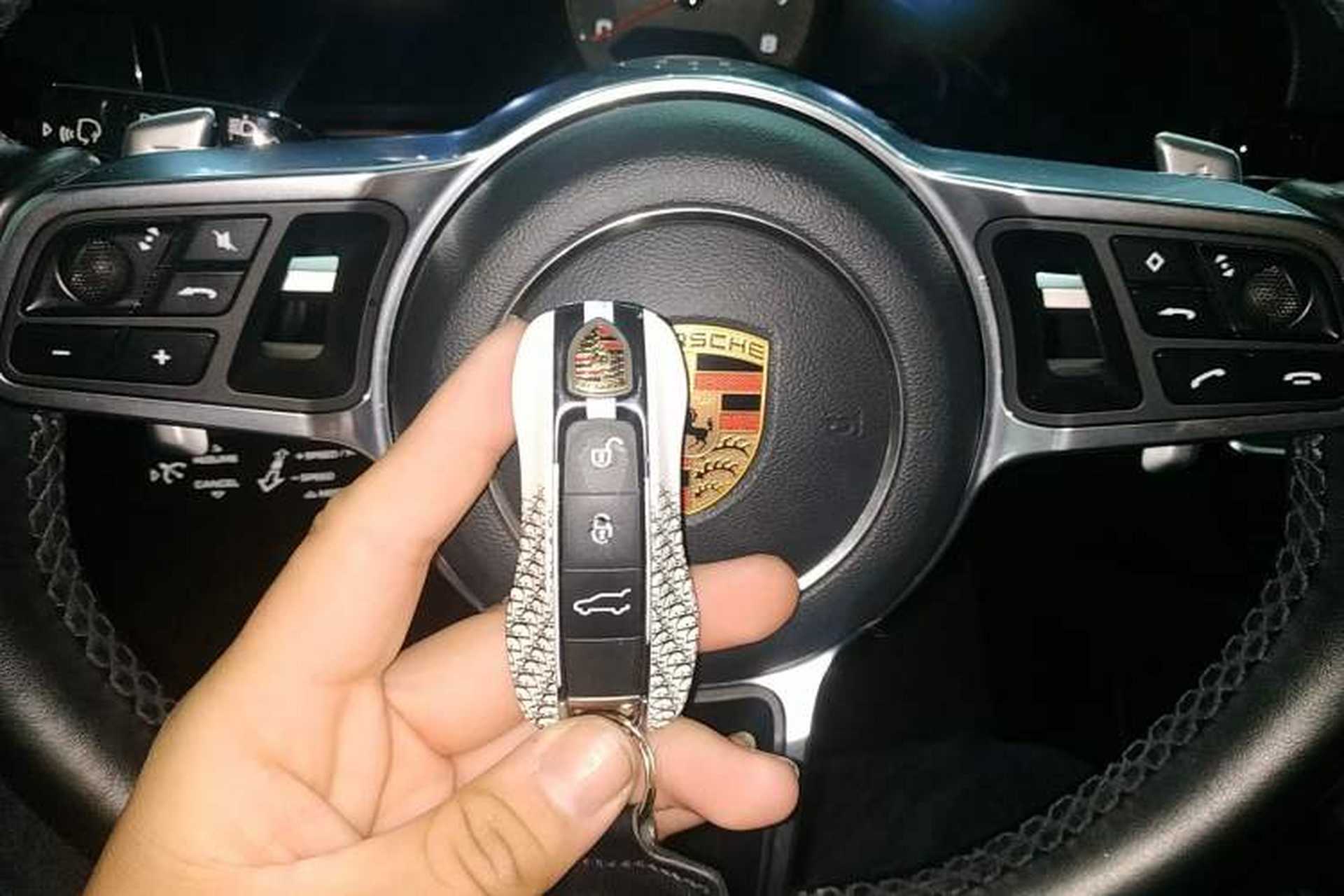 Used Porsche Cayenne 2018 Cayenne 3.0T Interior 1
