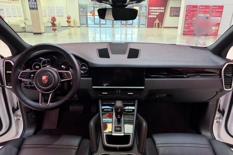 Used Porsche Cayenne 2018 Cayenne 3.0T Interior 1