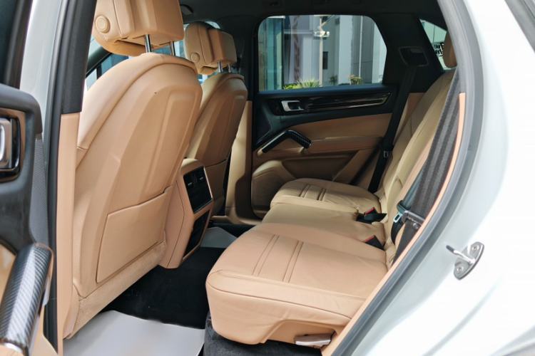 Used Porsche Cayenne 2018 Cayenne 3.0T Interior 7
