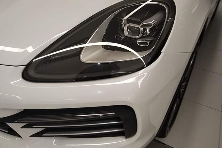 Used Porsche Cayenne 2018 Cayenne 3.0T Left Front Headlight