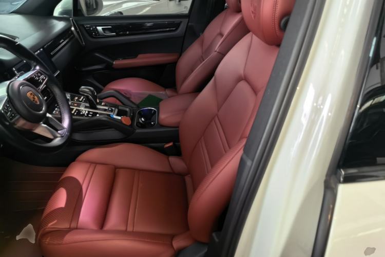 Used Porsche Cayenne 2018 Cayenne 3.0T Left Front Seat