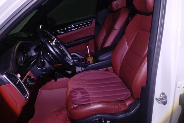 Used Porsche Cayenne 2018 Cayenne 3.0T Left Front Seat