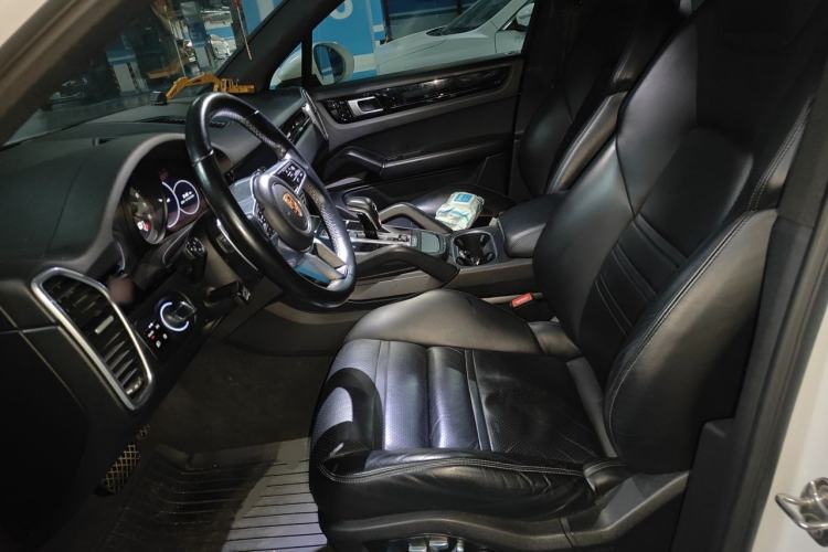 Used Porsche Cayenne 2018 Cayenne 3.0T Left Front Seat