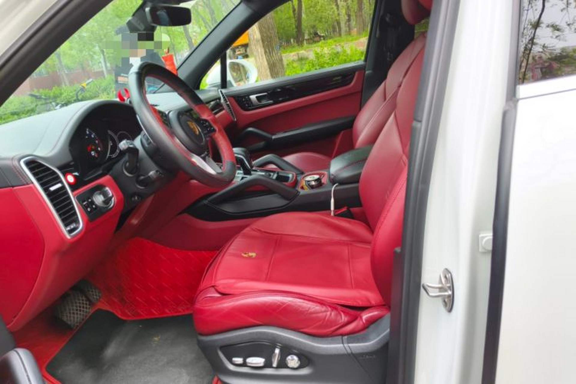 Used Porsche Cayenne 2018 Cayenne 3.0T Left Front Seat