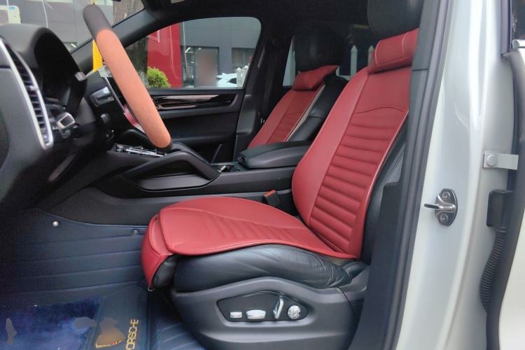 Used Porsche Cayenne 2018 Cayenne 3.0T Left Front Seat