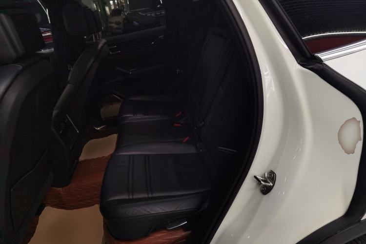 Used Porsche Cayenne 2018 Cayenne 3.0T Left Rear Seat