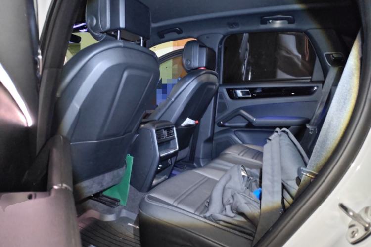 Used Porsche Cayenne 2018 Cayenne 3.0T Left Rear Seat
