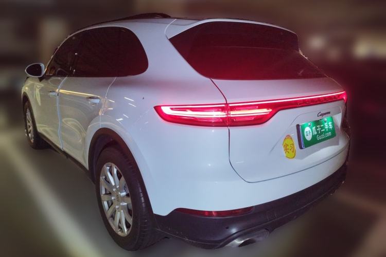 Used Porsche Cayenne 2018 Cayenne 3.0T Rear Left 45 Deg