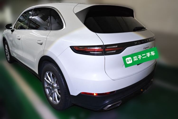 Used Porsche Cayenne 2018 Cayenne 3.0T Rear Left 45 Deg