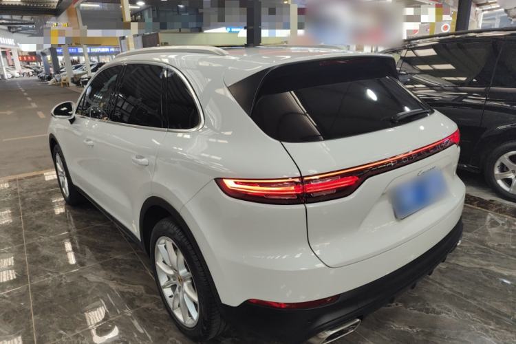 Used Porsche Cayenne 2018 Cayenne 3.0T Rear Left 45 Deg
