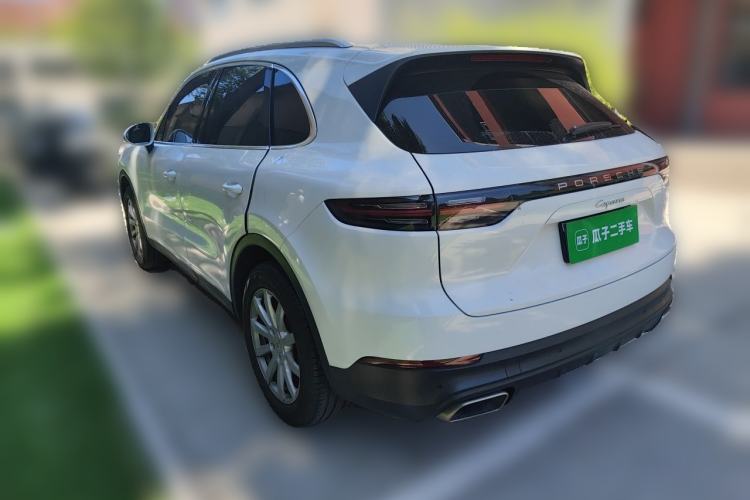 Used Porsche Cayenne 2018 Cayenne 3.0T Rear Left 45 Deg
