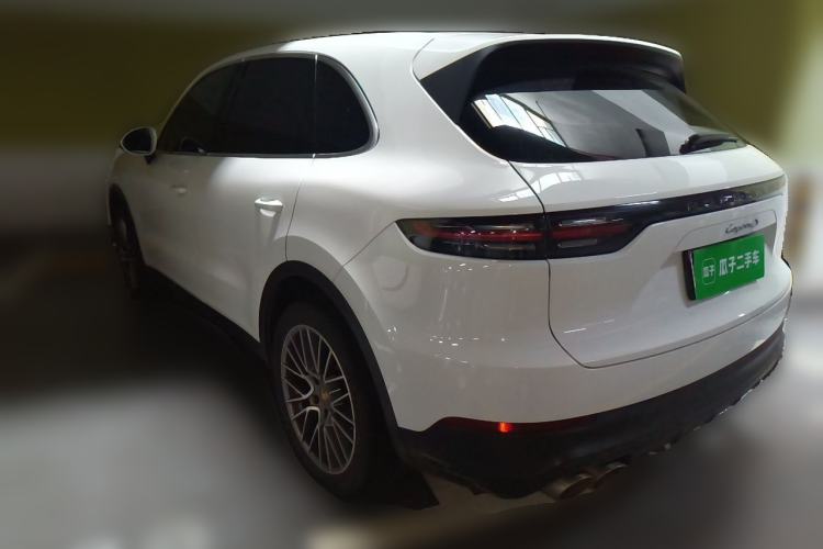 Used Porsche Cayenne 2018 Cayenne 3.0T Rear Left 45 Deg