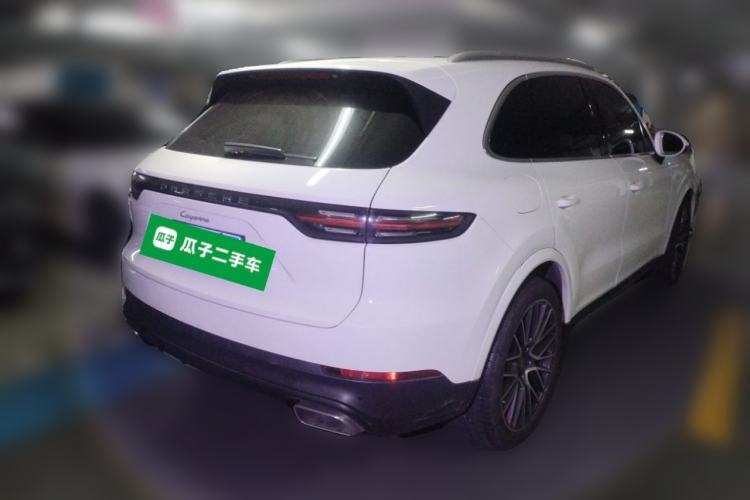 Used Porsche Cayenne 2018 Cayenne 3.0T Rear Right 45 Deg